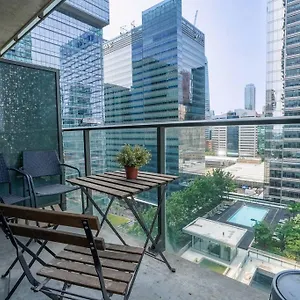 1504 Brand New Location 1br Den With Amazing View Toronto
